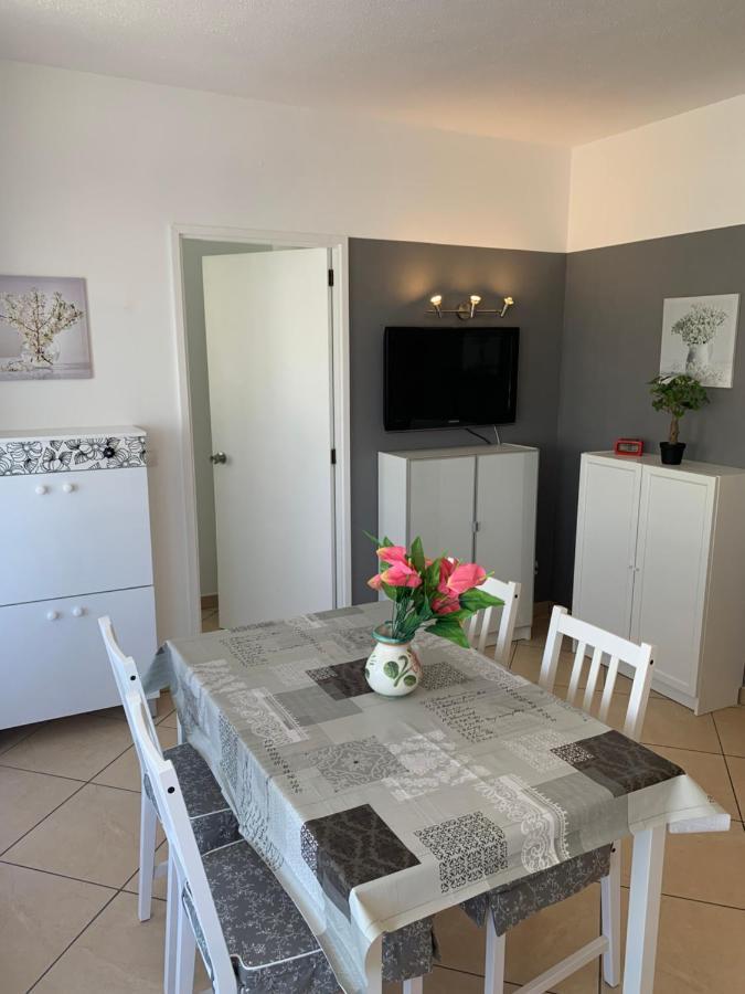 Appartamento Confortevole Con Piscina 7 Puerto Rico  Luaran gambar