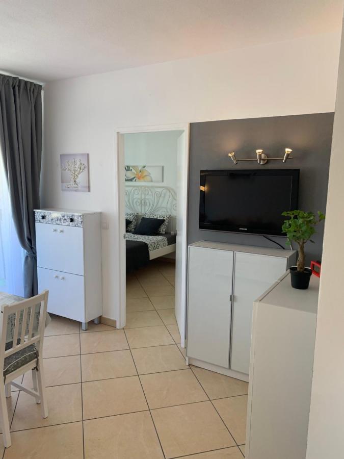 Appartamento Confortevole Con Piscina 7 Puerto Rico  Luaran gambar